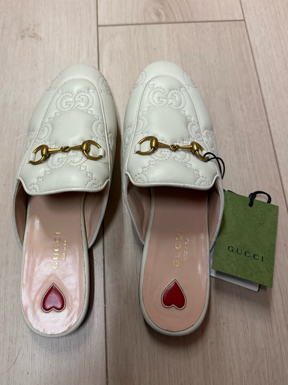 Gucci White Leather Horsebit Mules with Red Heart Insole